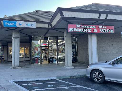 Blossom Hill Smoke & Vape