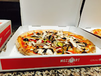 Pizza du Restaurant Mozz Art Pizza à Levallois-Perret - n°15
