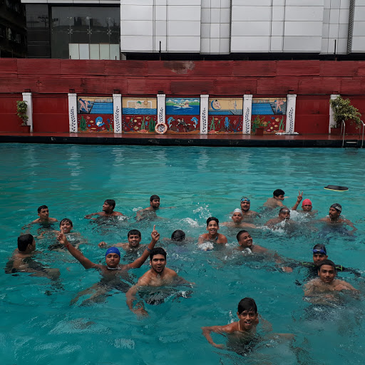 Adult swimming lessons Mumbai