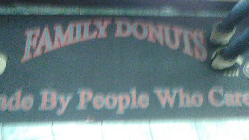 Dessert Shop «Family Donuts & Deli», reviews and photos, 9045 Fair Oaks Blvd, Carmichael, CA 95608, USA