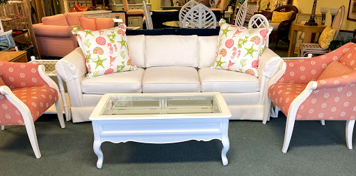 Thrift Store «Tambourine Resale Shop», reviews and photos, 1619 10th Ave, Vero Beach, FL 32960, USA