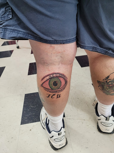 Body Piercing Shop «Extreme Expressions Piercings & Tattoos», reviews and photos, 147 N Wayne Ave, Waynesboro, VA 22980, USA