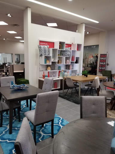 Furniture Rental Service «CORT Furniture Rental & Clearance Center», reviews and photos, 13946 Lee Jackson Memorial Hwy, Chantilly, VA 20151, USA