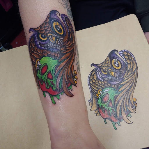 Explore ideas de tattoo para mujer, creative tattoo ideas in Wills Point, available at Ink Insurgency