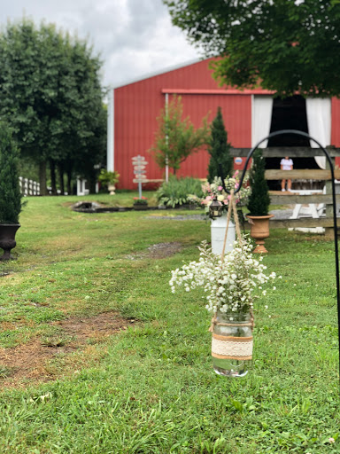 Event Venue «Thomas Farm Weddings and Events», reviews and photos, 519 Tranbarger Rd, Church Hill, TN 37642, USA