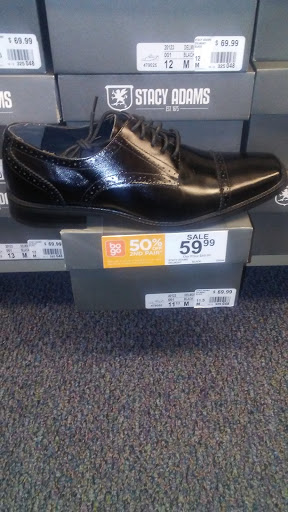 Shoe Store «Rack Room Shoes», reviews and photos, 1412 Greenbrier Pkwy #101, Chesapeake, VA 23320, USA