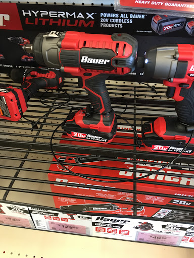 Hardware Store «Harbor Freight Tools», reviews and photos, 2361 Northgate Blvd, Sacramento, CA 95833, USA