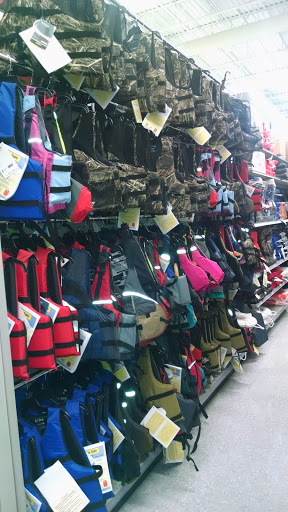 Sporting Goods Store «Academy Sports + Outdoors», reviews and photos, 621 Centerview Blvd, Kissimmee, FL 34741, USA