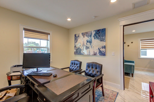 Divorce Lawyer «Denmon Pearlman», reviews and photos