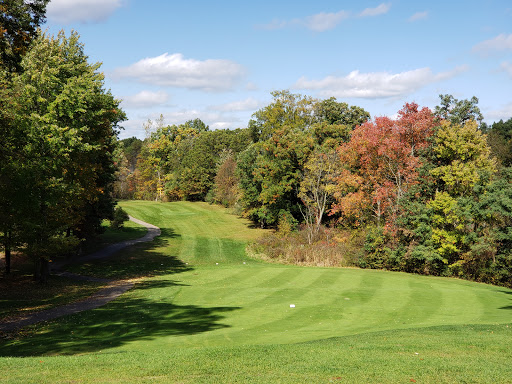 Public Golf Course «Whispering Pines Golf and Banquets», reviews and photos, 2500 Whispering Pines Dr, Pinckney, MI 48169, USA