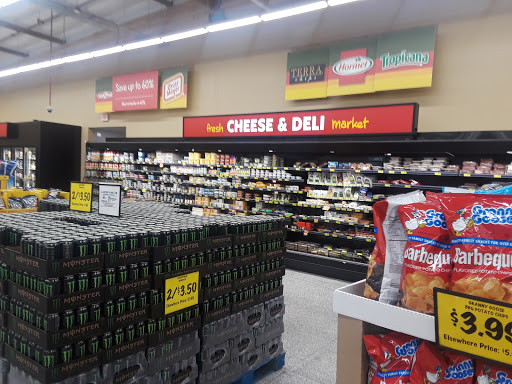 Grocery Store «Grocery Outlet Bargain Market», reviews and photos, 15719 Downey Ave, Paramount, CA 90723, USA