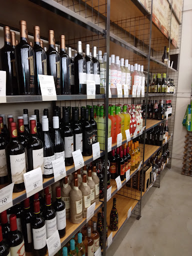 Furniture Store «Cost Plus World Market», reviews and photos, 2155 W 22nd St #500, Oak Brook, IL 60523, USA