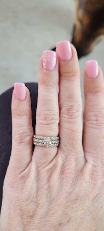 Amy’s Nail & Spa - Photo 2 - Car repair in Hanover, PA, York