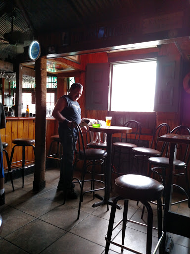 Cocktail Bar «Tradewinds Lounge», reviews and photos, 124 Charlotte St, St Augustine, FL 32084, USA