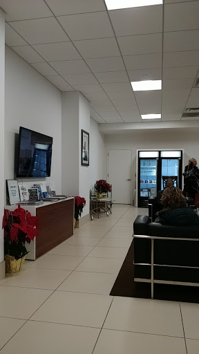 BMW Dealer «BMW of Westchester», reviews and photos, 543 Tarrytown Rd, White Plains, NY 10607, USA