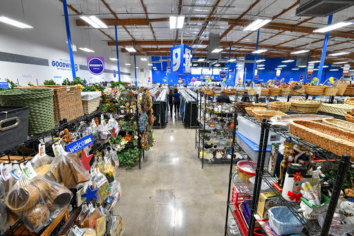 Thrift Store «Yuma Frontage Goodwill Retail Store & Donation Center», reviews and photos