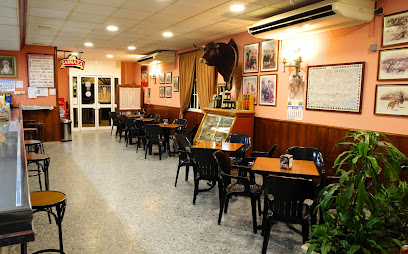 Restaurante Bar Polígono Olivares - P.I. Los Caños, C. Caño de las Parras, 2, 41804 Olivares, Sevilla, Spain