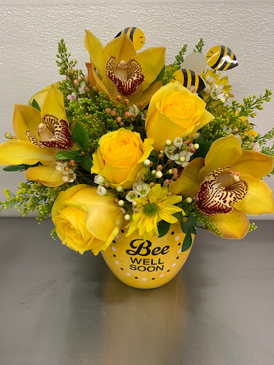 Angelas Florist and Gifts image
