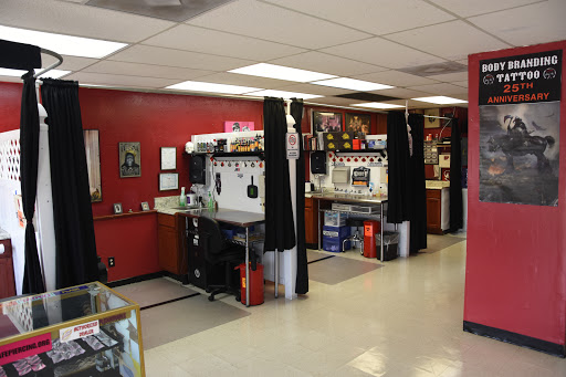 Tattoo Shop «Body Branding Tattoo Emporium», reviews and photos, 1650 Airport Pulling Rd S, Naples, FL 34112, USA