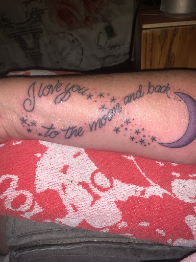 Tattoo Shop «Idle Hands Tattoo & Piercing», reviews and photos, 929 W Douglas Ave, Wichita, KS 67213, USA