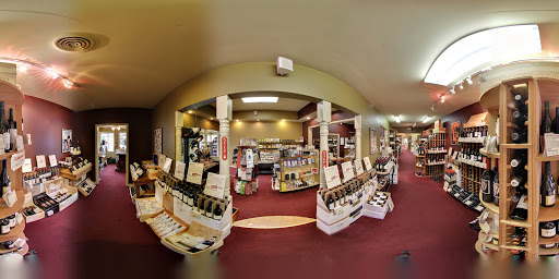 Wine Store «Grapevine Cottage», reviews and photos, 61 S Main St, Zionsville, IN 46077, USA