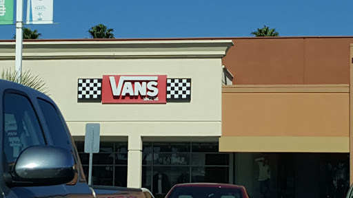 Shoe Store «Vans», reviews and photos, 18589 Main St, Huntington Beach, CA 92648, USA