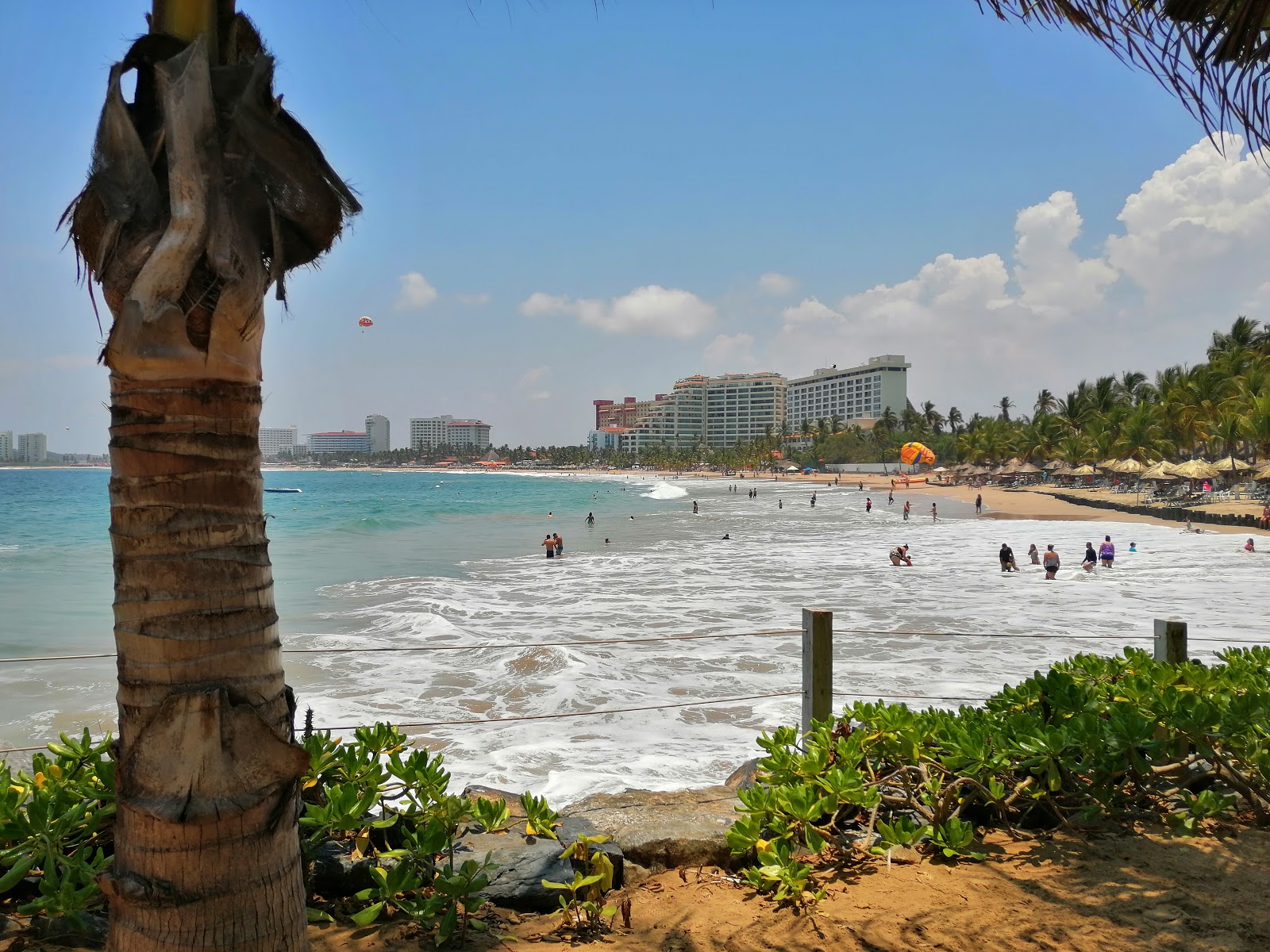 Valokuva La Cucaracha beachista. - suosittu paikka rentoutumisen tuntijoille