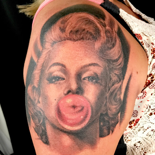 Tattoo Shop «Forever True Tattoo», reviews and photos, 19401 N Cave Creek Rd #32b, Phoenix, AZ 85024, USA