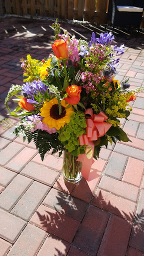 Florist «Blooming Gardens», reviews and photos, 20462 Old Cutler Rd, Cutler Bay, FL 33189, USA