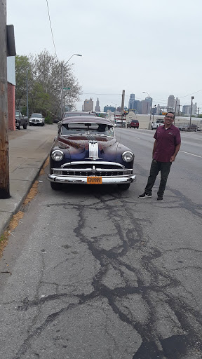 Auto Body Shop «Venus Automotive Body Shop», reviews and photos, 1915 E Truman Rd, Kansas City, MO 64127, USA