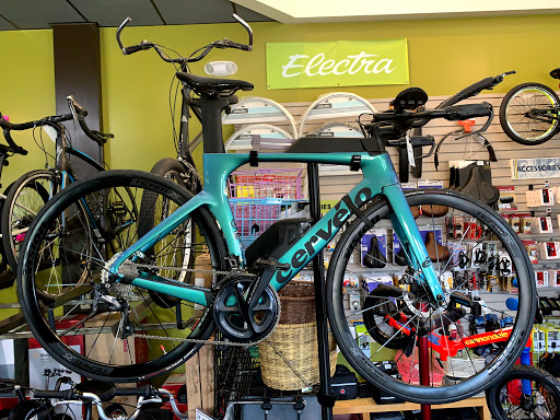 Sporting Goods Store «Evolve Bicycles», reviews and photos, 13 Blake Blvd, Celebration, FL 34747, USA