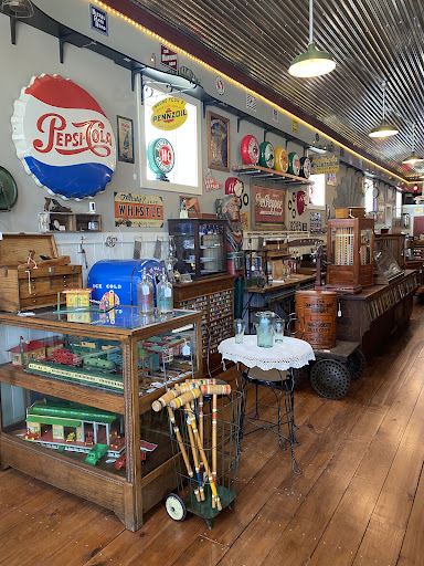 Creeque Alley Antiques