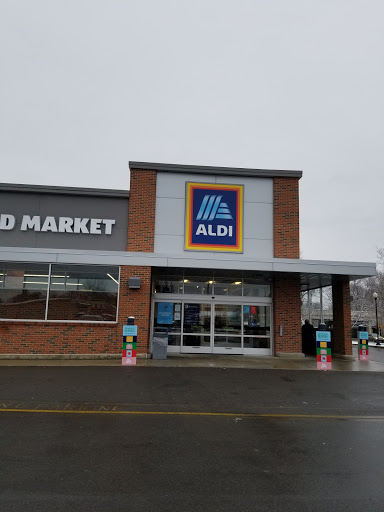 ALDI, 110 W Hudson St, Elmira, NY 14904, USA, 