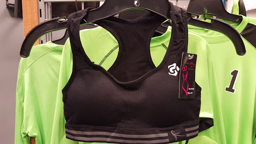 Soccer Store «GK Union LLC», reviews and photos, 207 Chesterfield Pkwy W, Chesterfield, MO 63017, USA