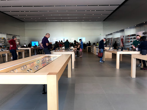 Computer Store «Apple Ridge Hill», reviews and photos, 143 Market Street, Yonkers, NY 10710, USA