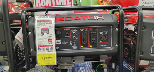 Hardware Store «Harbor Freight Tools», reviews and photos, 2658 Peters Creek Pkwy, Winston-Salem, NC 27127, USA