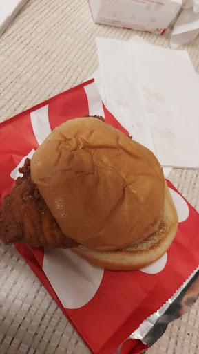 Fast Food Restaurant «Chick-fil-A», reviews and photos, 4350 Ontario Mills Pkwy, Ontario, CA 91764, USA