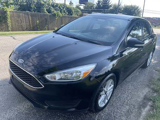 Used Car Dealer «Luxury Cars Xchange», reviews and photos, 15523 Weber Rd #103, Lockport, IL 60441, USA