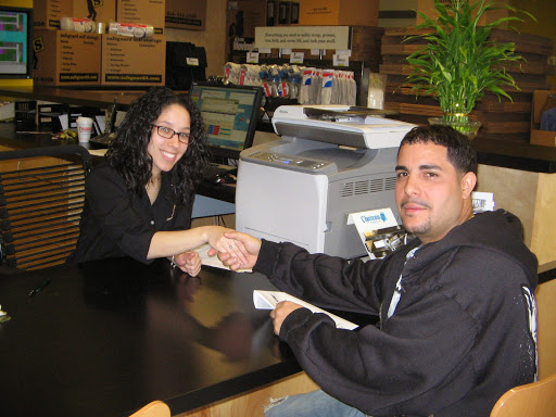 Self-Storage Facility «Safeguard Self Storage», reviews and photos, 119-24 Jamaica Ave, Richmond Hill, NY 11418, USA