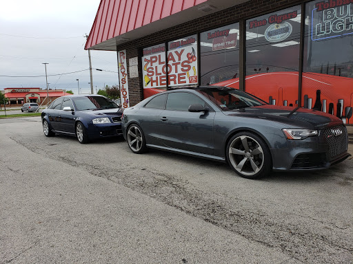 R & B Liquors Inc, 7756 Harlem Ave, Bridgeview, IL 60455, USA, 