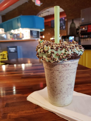 Donut Shop «Hurts Donut», reviews and photos, 1111 E Republic Rd #164, Springfield, MO 65807, USA