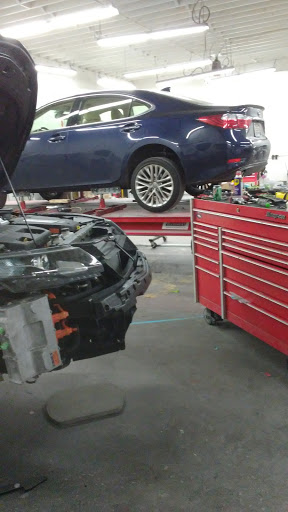 Auto Body Shop «Mackin’s Auto Body», reviews and photos, 8026 N Denver Ave, Portland, OR 97217, USA