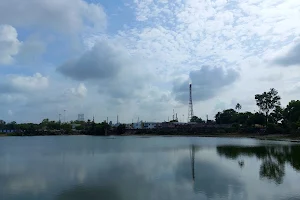 Koyali Lake image