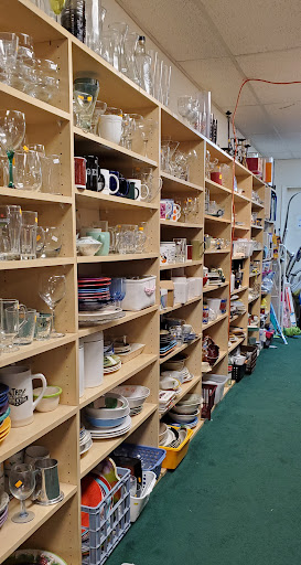 Thrift Store «Life Center Thriftshop», reviews and photos, 6331 6th Ave, Tacoma, WA 98406, USA