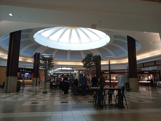 Shopping Mall «Charlottesville Fashion Square», reviews and photos, 1600 Rio Rd E, Charlottesville, VA 22901, USA