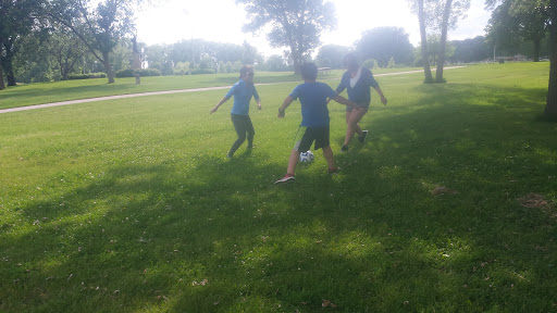 Recreation Center «Warner Park Community Recreation Center», reviews and photos, 1625 Northport Dr, Madison, WI 53704, USA