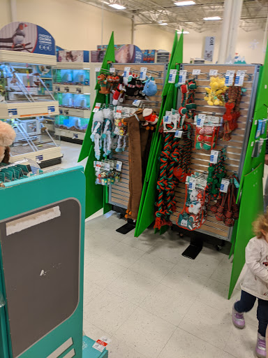 Pet Supply Store «PetSmart», reviews and photos, 4731 Commercial Dr, New Hartford, NY 13413, USA