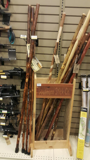 Sporting Goods Store «Bass Pro Shops», reviews and photos, 5160 Cherry Ave, San Jose, CA 95118, USA