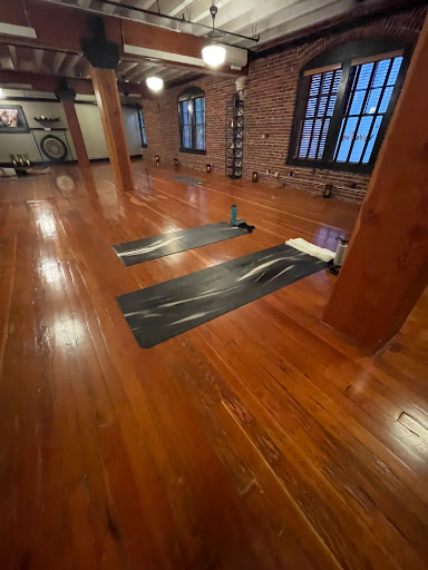 Yoga Studio «YoYo Yogi», reviews and photos, 1306 NW Hoyt Street #101, Portland, OR 97209, USA