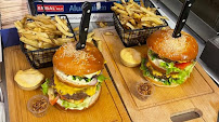 Plats et boissons du Restaurant Le Burger à mille pâtes à Chazelles-sur-Lyon - n°5